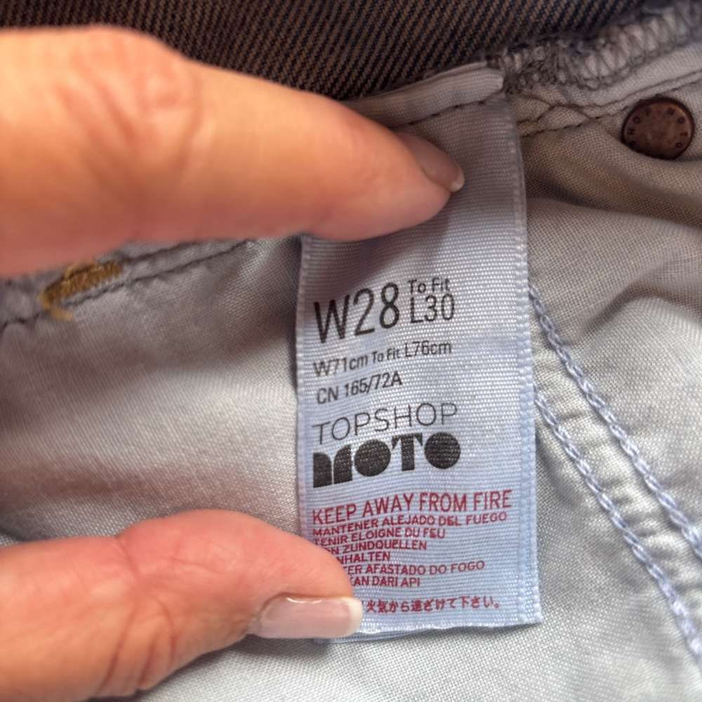 TopShop Moto Womern Distressed Jeans HAYDEN Size 28 - Picture 4 of 7